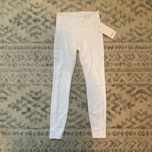 White lululemon leggings